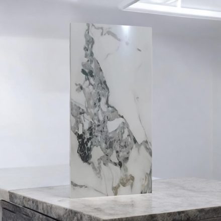 Falpanel, márvány mintával, PVC, 280x120 cm - Laukaa